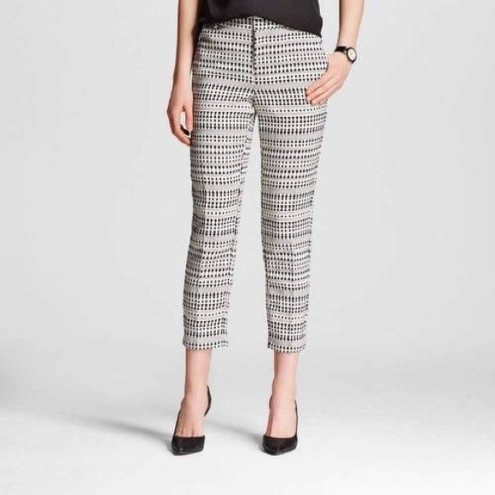 Classic Jacquard-Style Ankle Pant